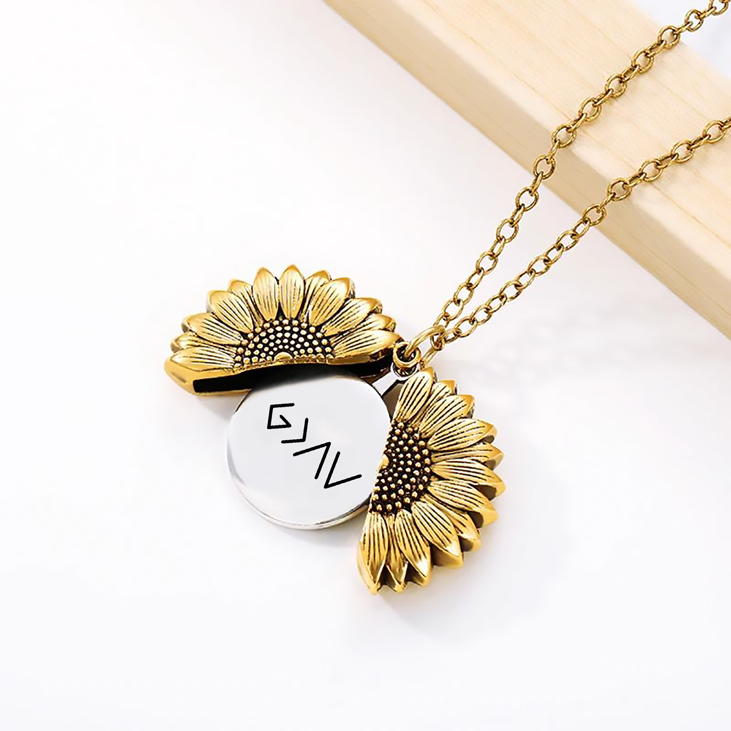 God is Greater Than the Highs and Lows Flower Necklace